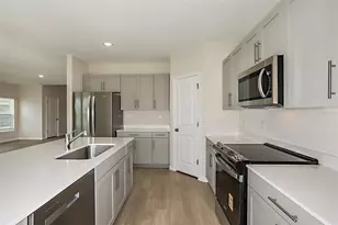15261 Maude Landing Loop, Wimauma, FL 33598 - Photo 11