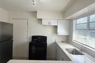 3605 E 28th Ave, Tampa, FL 33605 - Photo 5