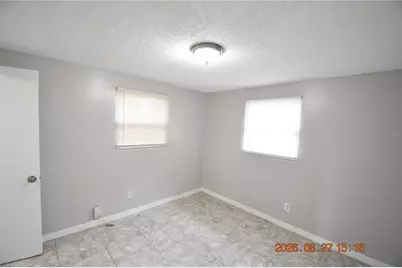 2301 E 112th Avenue, Tampa, FL 33612 - Photo 15