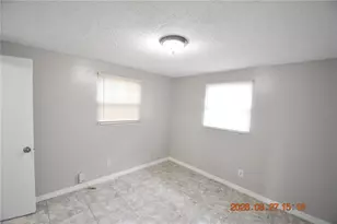 2301 E 112th Ave, Tampa, FL 33612 - Photo 15