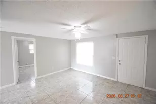 2301 E 112th Ave, Tampa, FL 33612 - Photo 5