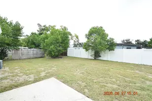 2301 E 112th Ave, Tampa, FL 33612 - Photo 37