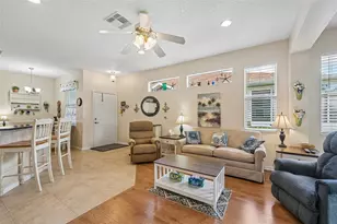 1230 Huntington Greens Dr, Sun City Center, FL 33573 - Photo 7