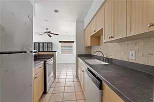 3753 46th Ave S, Saint Petersburg, FL 33711 - Photo 11