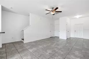 12942 Utopia Gdns Wy, Riverview, FL 33579 - Photo 9