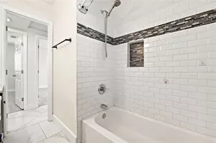 7805 Winston Ln, Tampa, FL 33615 - Photo 19