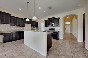 9609 Royal Fern Ct, Tampa, FL 33647 - Photo 5