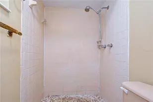 4303 Hollow Hill Dr, Tampa, FL 33624 - Photo 27