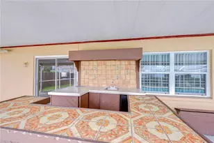 4303 Hollow Hill Dr, Tampa, FL 33624 - Photo 9