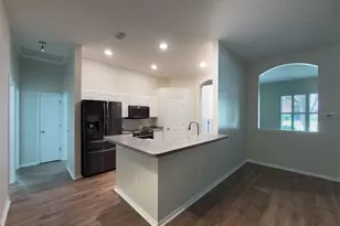 220 Taylor Bay Ln, Brandon, FL 33510 - Photo 9