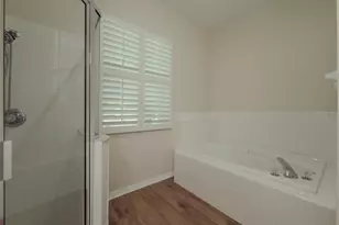 220 Taylor Bay Ln, Brandon, FL 33510 - Photo 33