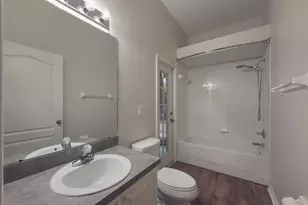 220 Taylor Bay Ln, Brandon, FL 33510 - Photo 21