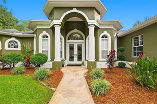 16547 Crossandra Ln, Spring Hill, FL 34610 - Photo 3