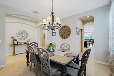 17527 Bright Wheat Drive, Lithia, FL 33547 - Photo 11