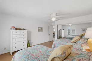 5619 Escondida Blvd S, Saint Petersburg, FL 33715 - Photo 27