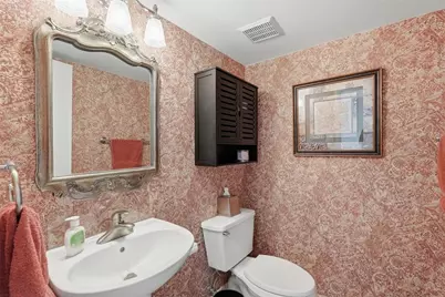5619 Escondida Boulevard S, Saint Petersburg, FL 33715 - Photo 29