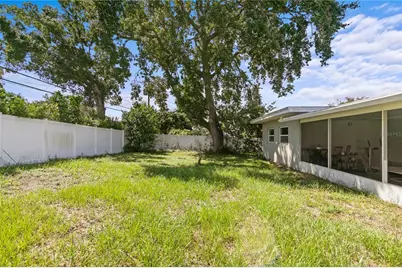 1009 Woodley Road, Clearwater, FL 33764 - Photo 25