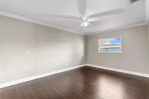 1009 Woodley Rd, Clearwater, FL 33764 - Photo 19