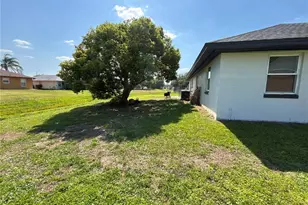 504 Blackbird Ln, Poinciana, FL 34759 - Photo 5