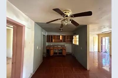 816 17th Court E, Bradenton, FL 34208 - Photo 3