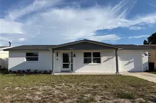 7220 Fox Hollow Dr, Port Richey, FL 34668 - Photo 1