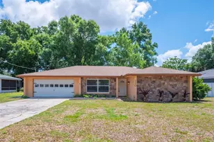 110 Broward Dr, Winter Haven, FL 33884 - Photo 1