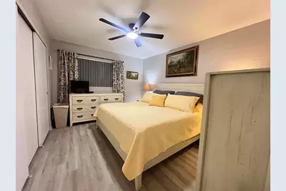 5820 N 43rd Terrace Terrace N #1404, Kenneth City, FL 33709 - Photo 17