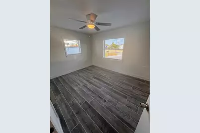 2215 W Vina Del Mar Boulevard, Saint Pete Beach, FL 33706 - Photo 9