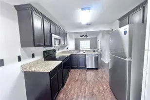 7828 Hardwick Dr, New Port Richey, FL 34653 - Photo 11