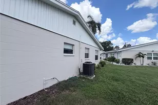 402 Dorchester Pl, Sun City Center, FL 33573 - Photo 79