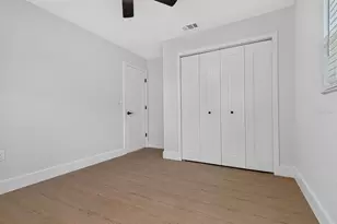 7037 69th St N, Pinellas Park, FL 33781 - Photo 17