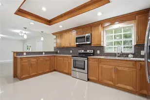 8808 W Broad St, Tampa, FL 33615 - Photo 15