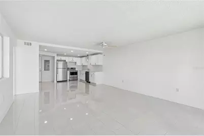 450 Treasure Island Causeway #106, Treasure Island, FL 33706 - Photo 15