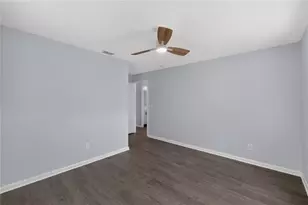 1432 Thousand Roses Dr S, Lake Wales, FL 33853 - Photo 9