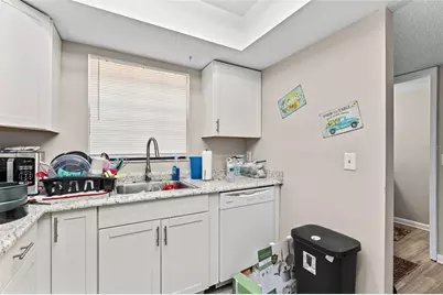 1910 W Sligh Avenue #E102, Tampa, FL 33604 - Photo 5