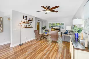 3712 Carrollbrook Rd, Tampa, FL 33618 - Photo 23