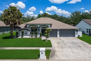 3926 Northridge Dr, Valrico, FL 33596 - Photo 3