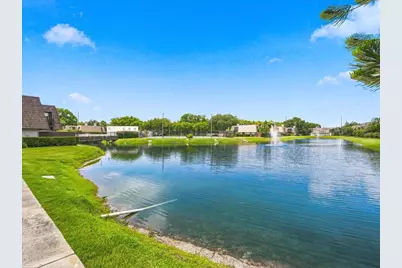 15314 E Pond Woods Drive #15314, Tampa, FL 33618 - Photo 43