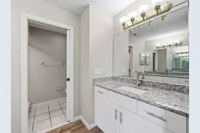 15314 E Pond Woods Drive #15314, Tampa, FL 33618 - Photo 29