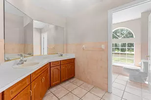 1435 Cherry Ln, Lakeland, FL 33811 - Photo 37