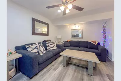 12414 N 58th Street #63, Tampa, FL 33617 - Photo 9