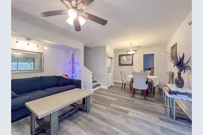 12414 N 58th Street #63, Tampa, FL 33617 - Photo 3