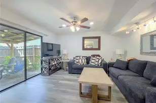 12414 N 58th St, Tampa, FL 33617 - Photo 5