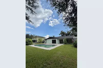 16503 Foothill Drive, Tampa, FL 33624 - Photo 31