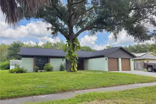 16503 Foothill Dr, Tampa, FL 33624 - Photo 1