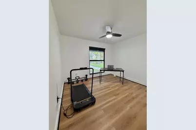 16503 Foothill Drive, Tampa, FL 33624 - Photo 25