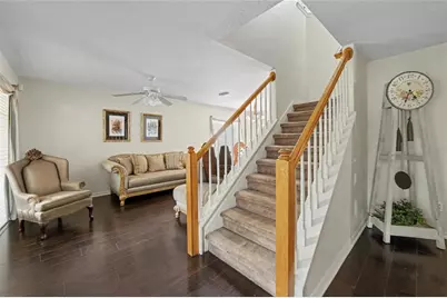 15110 Heronglen Drive, Lithia, FL 33547 - Photo 9
