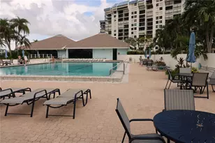 9495 Blind Pass Rd, Saint Pete Beach, FL 33706 - Photo 39
