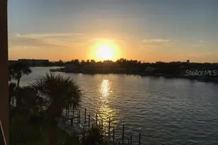 9495 Blind Pass Rd, Saint Pete Beach, FL 33706 - Photo 13