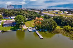 7002 Thrasher Dr, Tampa, FL 33610 - Photo 19